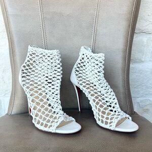 Christian Louboutin Corfu 100 White Mesh Booties Open Toe Heels Euro 39 1/2